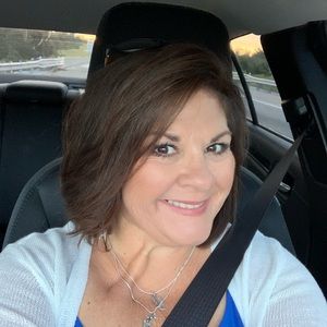 Meet your Posher, Dianne